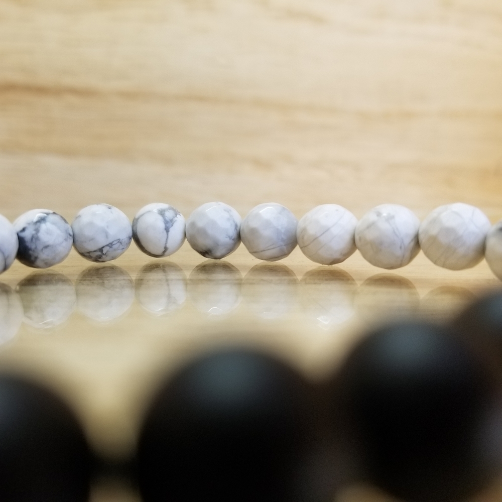 Howlite & Black Onyx Beaded Stretch Bracelet - Picture 5 of 7